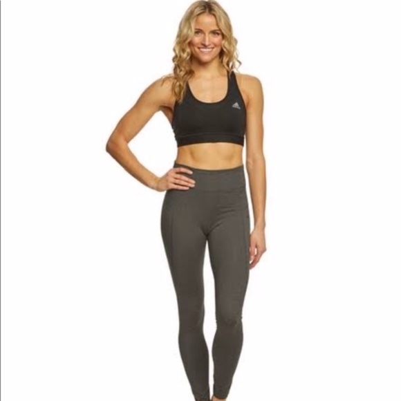 TECHFIT BRA AJ2172 A4 - Picture 2 of 4